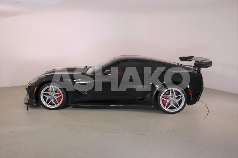 2019 Corvette Zr1 6.2L 6 Image