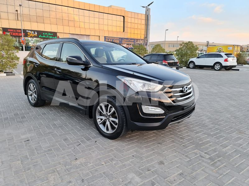 HYUNDAI SANTA FE 2013 V4 G.C.C IN PERFECT CONDITION