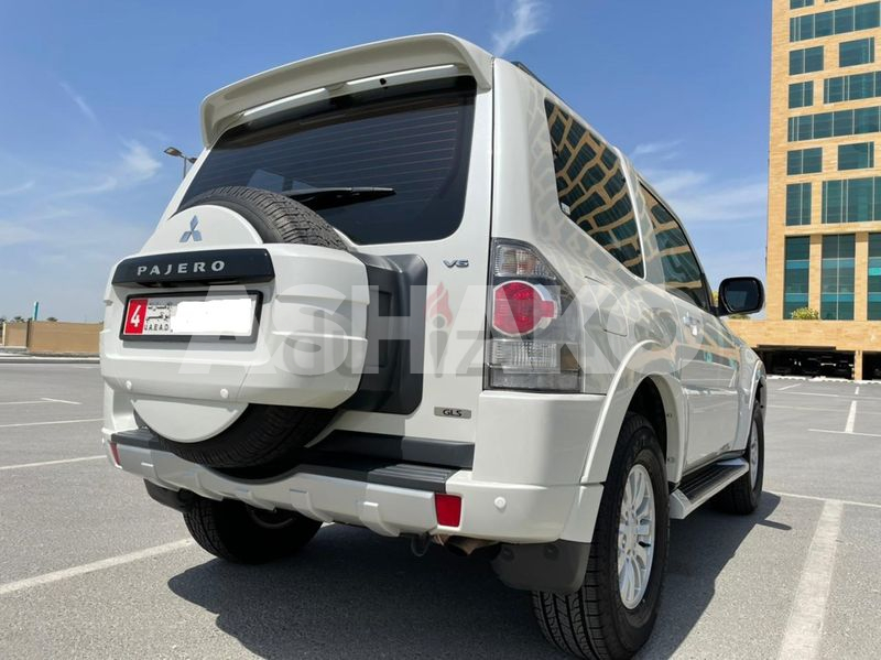 3 doors Pajero in Immaculate Condition for Sale