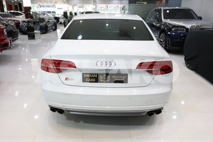 **ali And Sons Car** Audi S8, 2015, 99,000Kms, Gcc Specs, Bang Olufsen Sound System, Aed 165,000 3 Image