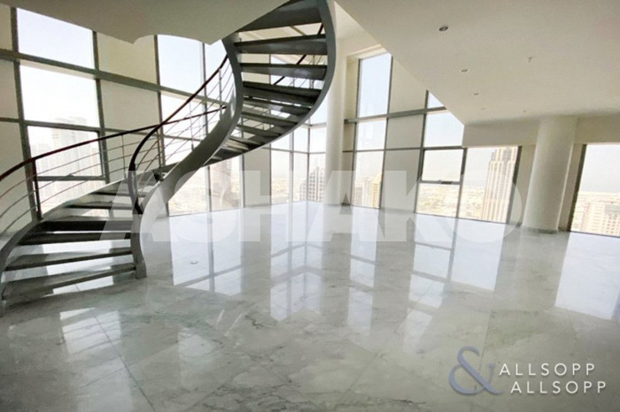 Apartment For Rent Difc, Central Park Tower, Dubai | Triplex Penthouse | Elevator | Maids Room 3 Image