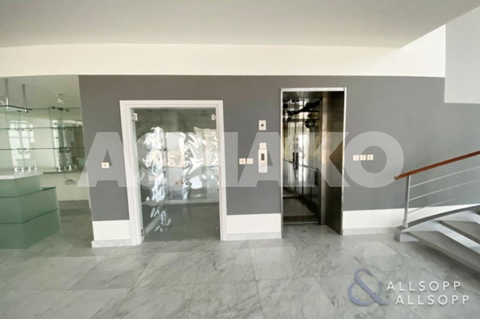 Apartment For Rent Difc, Central Park Tower, Dubai | Triplex Penthouse | Elevator | Maids Room 4 Image