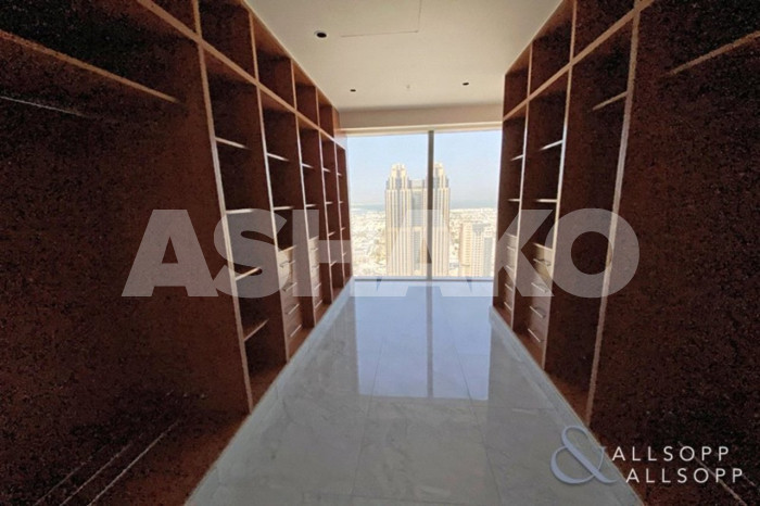 Apartment For Rent Difc, Central Park Tower, Dubai | Triplex Penthouse | Elevator | Maids Room 19 Image