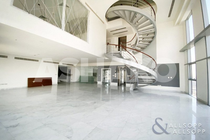 Apartment For Rent Difc, Central Park Tower, Dubai | Triplex Penthouse | Elevator | Maids Room 1 Image
