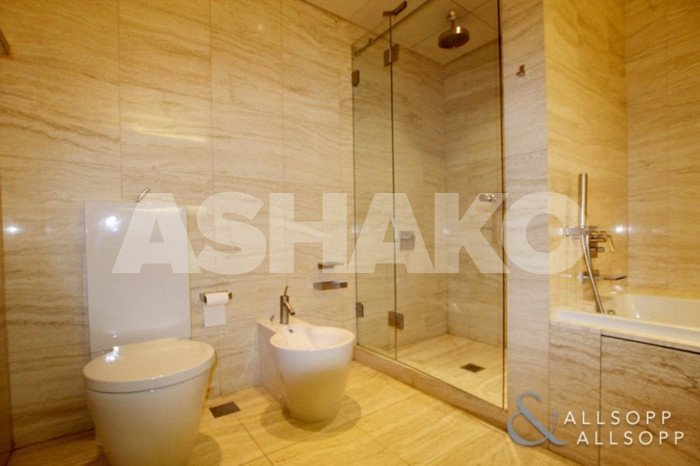 Apartment For Sale Downtown Dubai, Burj Khalifa, Dubai 2 Image