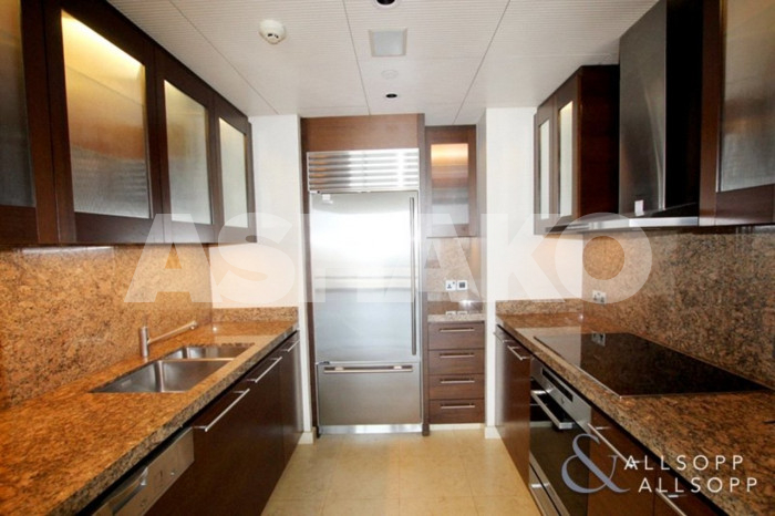 Apartment For Sale Downtown Dubai, Burj Khalifa, Dubai 7 Image