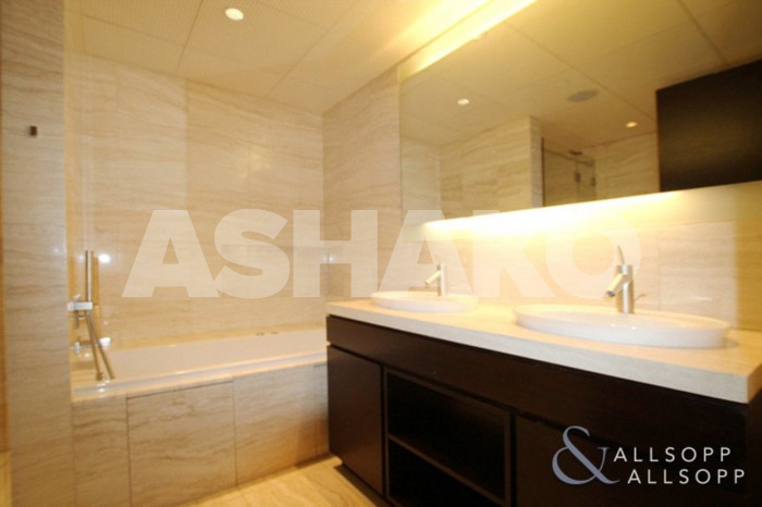 Apartment For Sale Downtown Dubai, Burj Khalifa, Dubai 3 Image