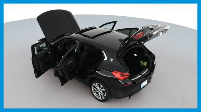 BMW 730LI, 2020, 81,000KMs, Rear Seat Entertainment Displays