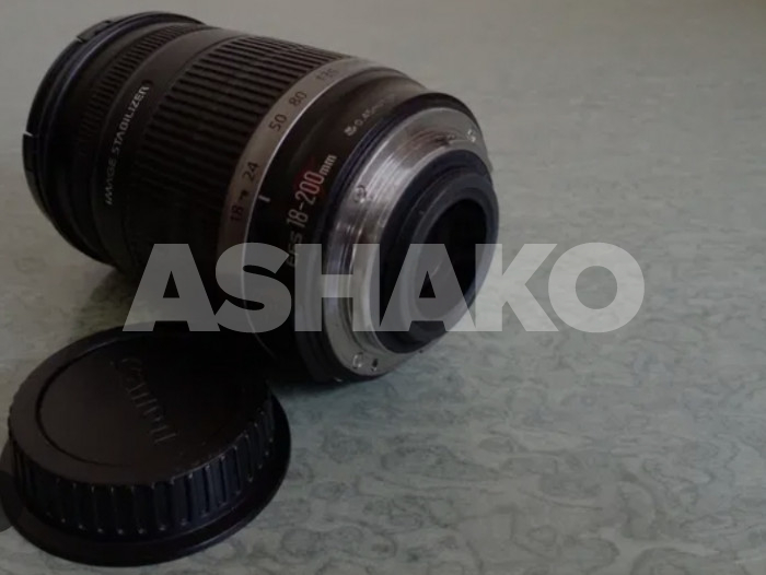 Canon Ef-S 18 - 200Mm 2 Image