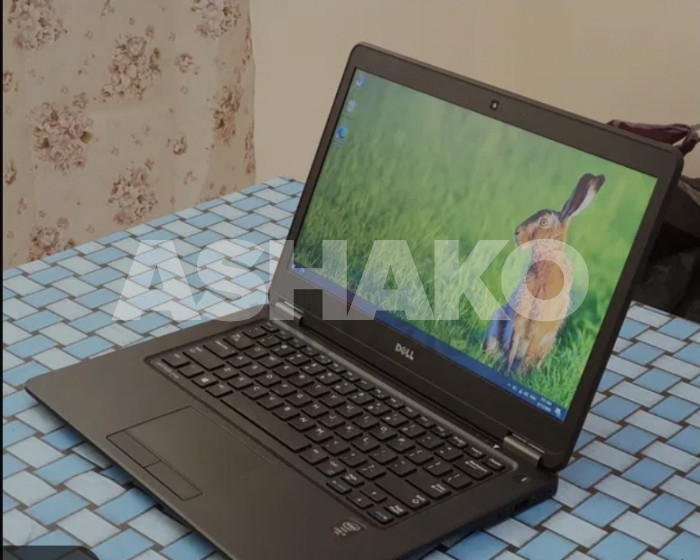 DELL ULTRA SLIM. INTEL i5. 12 GB RAM. 256 GB SSD. 14 INCH FULL HD. WIN 10 PRO. ULTRA FAST