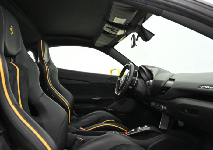 Ferrari 488 Gtb 2018 Yellow | Reserved Warranty Available + Service | 4 Image