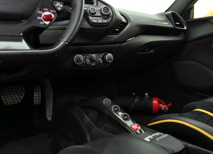 Ferrari 488 Gtb 2018 Yellow | Reserved Warranty Available + Service | 6 Image