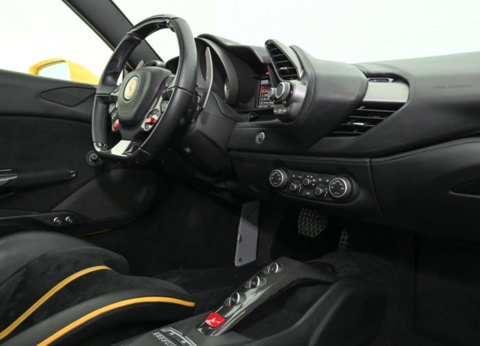Ferrari 488 Gtb 2018 Yellow | Reserved Warranty Available + Service | 5 Image