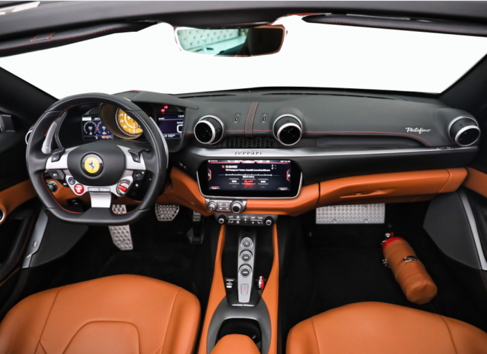 Ferrari Portofino 2019 Red-Tan // Warranty Until Nov 2021 + Service Until Nov 2025 3 Image