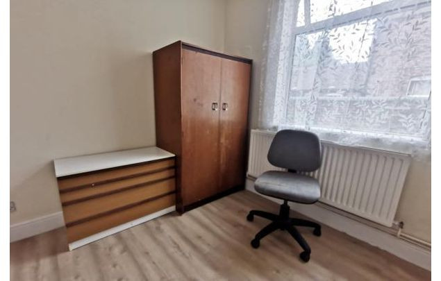 Full Lake View | High Floor | Fully Furnished