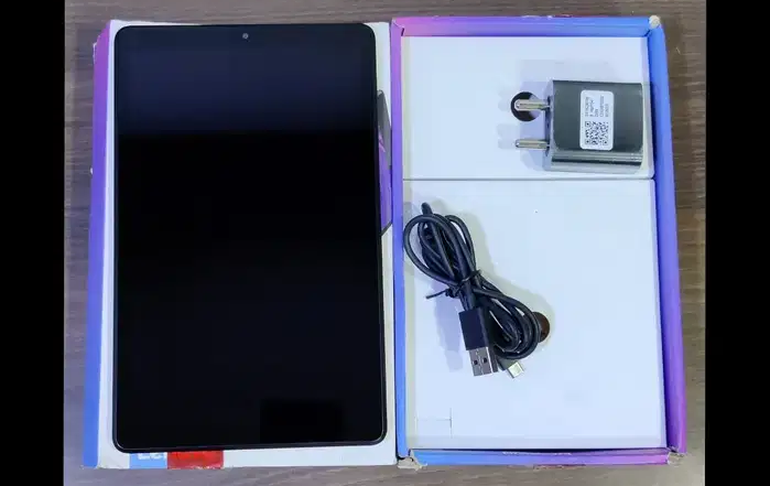 Lenovo Tab M8 - Platinum Grey