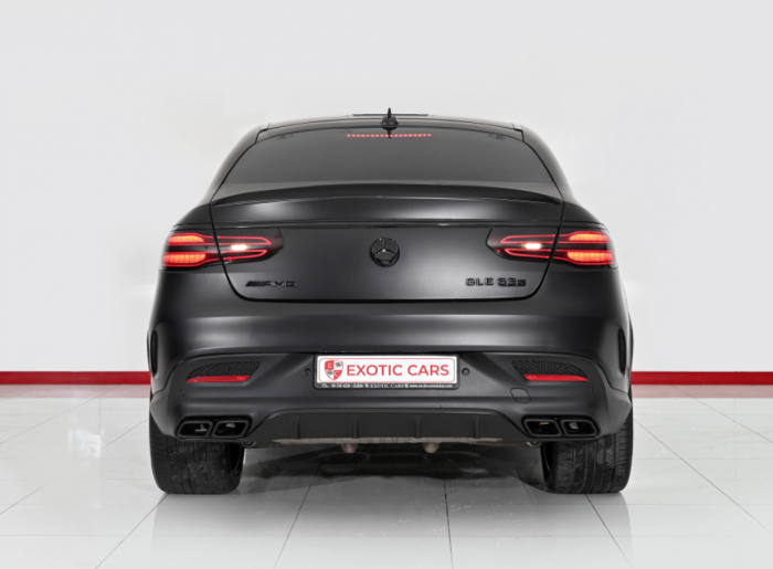 Mercedes-Benz Amg Gle 63 S Coupe 2018 Black-Brown 5 Image