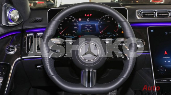Mercedes Benz S500 4Matic 2 Image