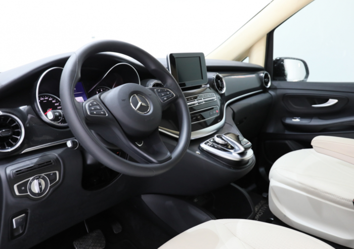 Mercedes Benz V250 Vip Edition 2020 Black-Beige 6 Image