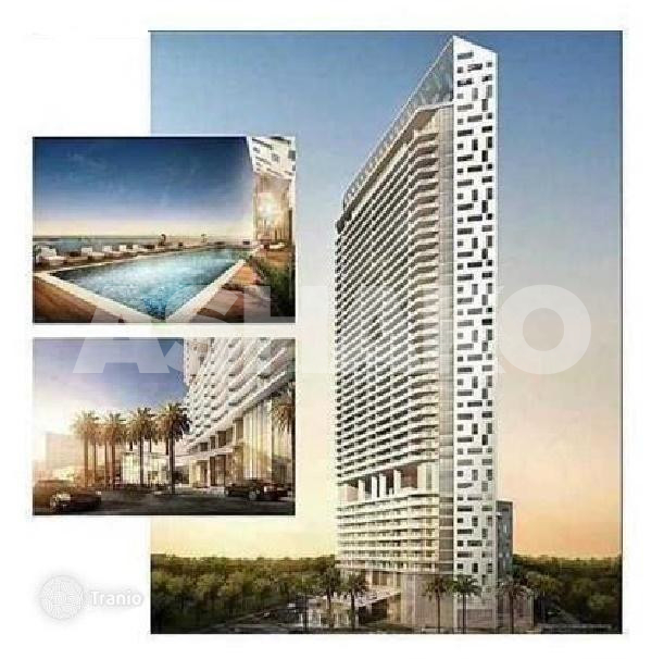 New furnished apartment with ocean views, in a residence with a pool and a parking, 100 meters from the beach