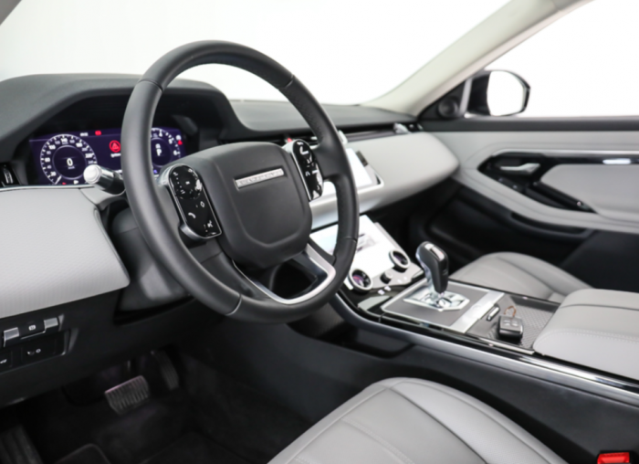 Range-Rover Evoque 2020 Silver-Ivory 9,000 Km || Warranty + Service Until Oct 2024 Aed 219,000 11 Image