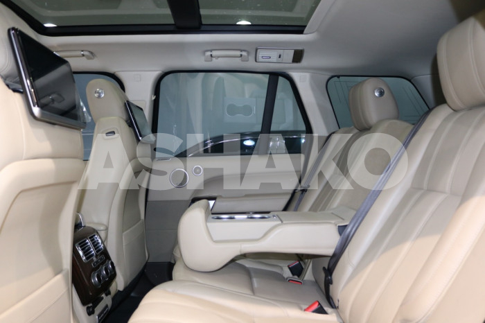 Range Rover Vogue Lumma Clrr, 2014, 26,000Kms Only, Gcc Specs, 2 Image