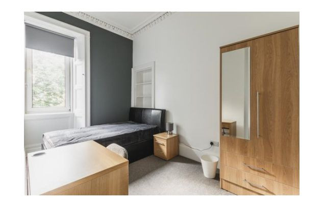 READY TO MOVE STUDIO+ COVERED PARKING RENT 26K