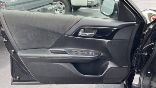 Toyota Innova Crysta (2017)