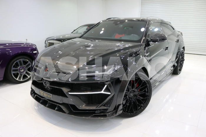 ** UNIQUE CARBON FIBER KIT ** Lamborghini Urus KEYVANY, 2020, 6,500KM Only, GCC Specs