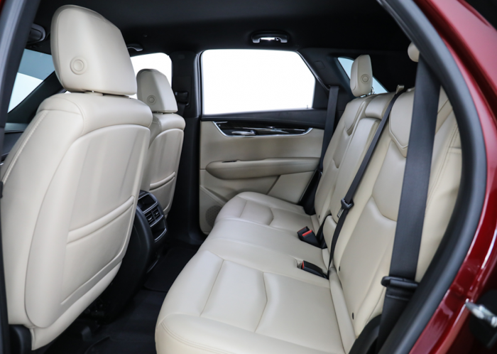 Warranty Available || Cadillac Xt5 2017 Maroon-Beige 56,000 Km 9 Image
