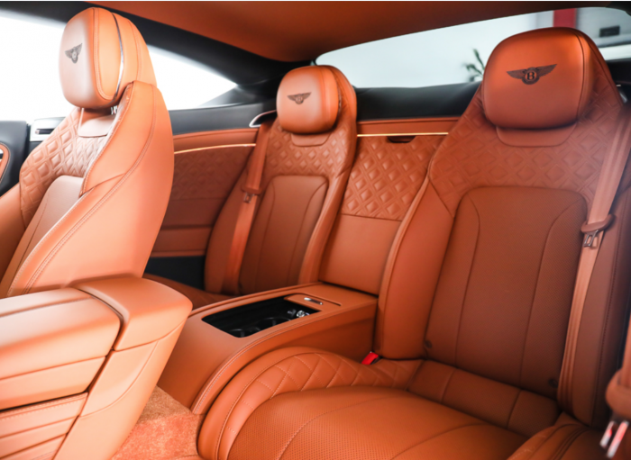 Warranty Until Dec 2022 || Bentley Gt 2020 Black-Tan 5,000 Km 11 Image