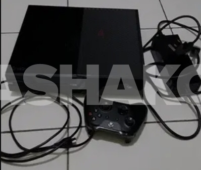 Xbox One with 8 top games